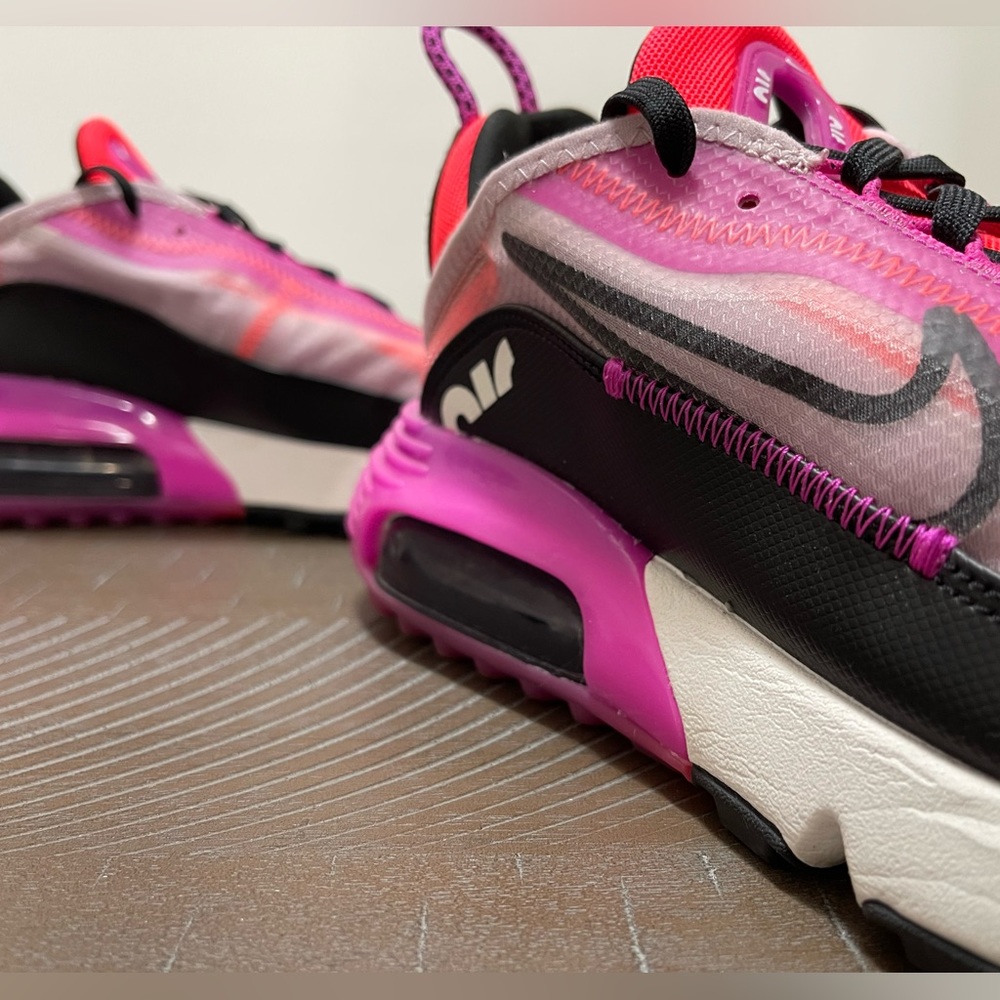 Nike Air Max 2090 Lilac Women’s Running Lifestyle Sneaker🔥 🔥